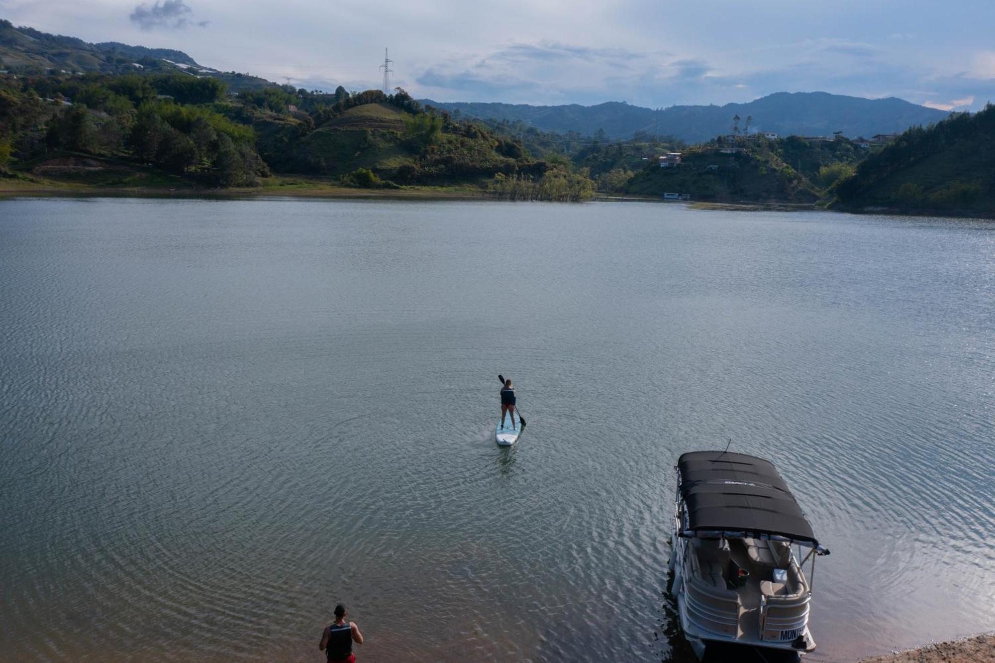 Vila Casa Campestre Montecarlo Guatape- Desayuno A Pareja Exteriér fotografie