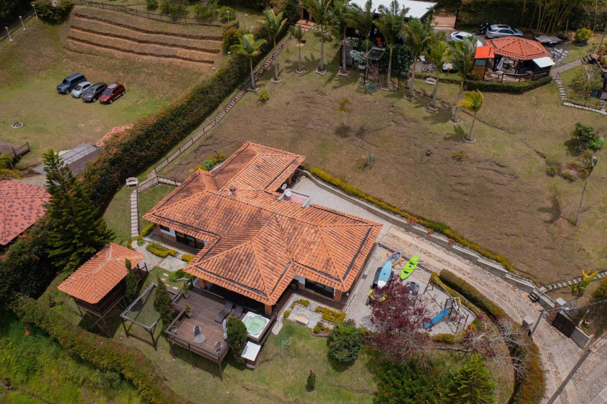 Vila Casa Campestre Montecarlo Guatape- Desayuno A Pareja Exteriér fotografie