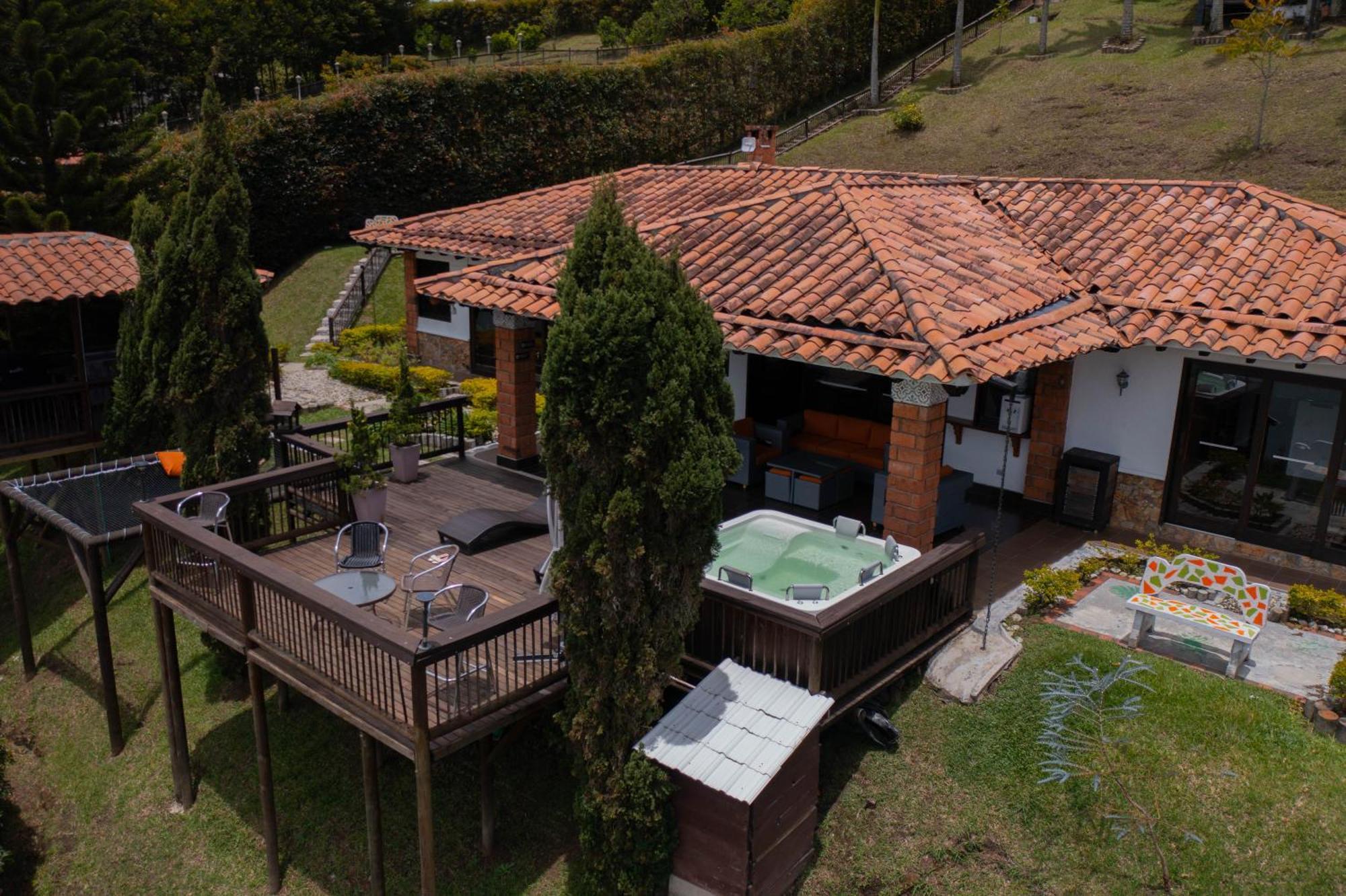 Vila Casa Campestre Montecarlo Guatape- Desayuno A Pareja Exteriér fotografie