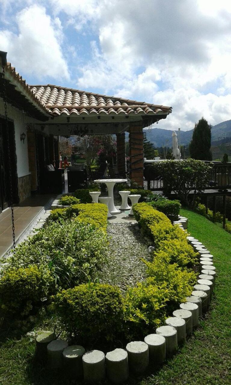 Vila Casa Campestre Montecarlo Guatape- Desayuno A Pareja Exteriér fotografie