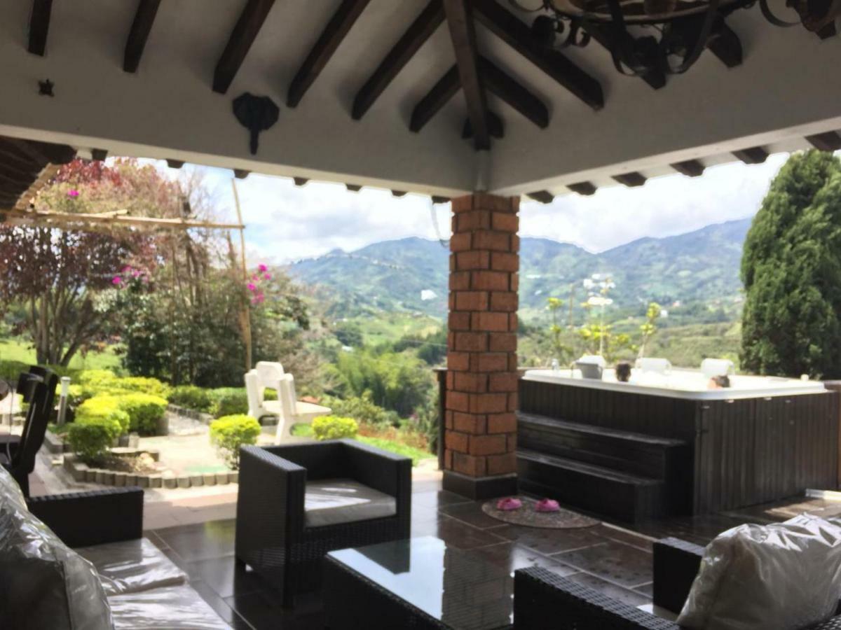 Vila Casa Campestre Montecarlo Guatape- Desayuno A Pareja Exteriér fotografie